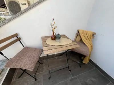Stylish three bed condo