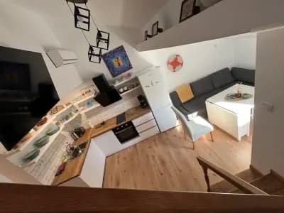 Stylish three bed condo
