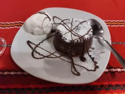 Ресторант Пещерата