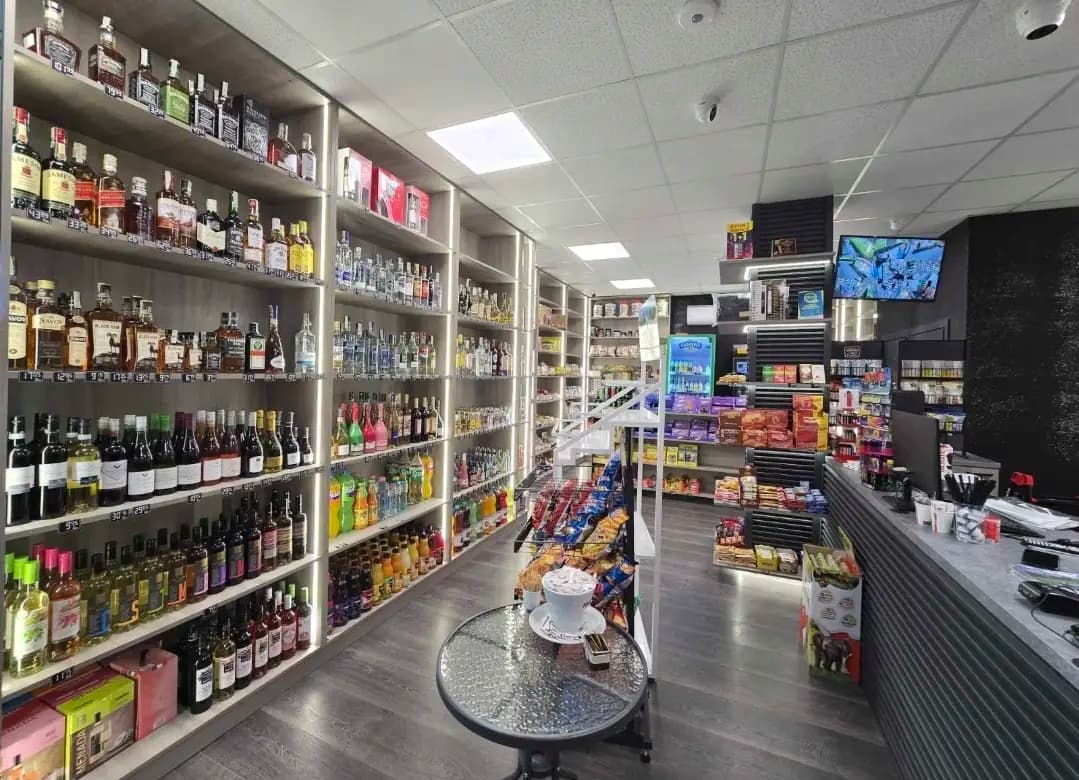 Денонощен магазин Quick Shop Premium (кештерминал) Пици и Принцеси