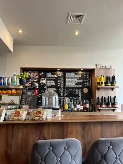 Steet cafe