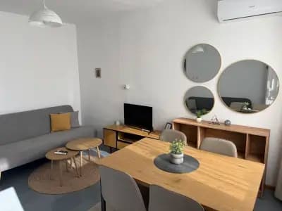 Апартамент за нощувки "Златен век" (Holiday rental "Zlaten vek")