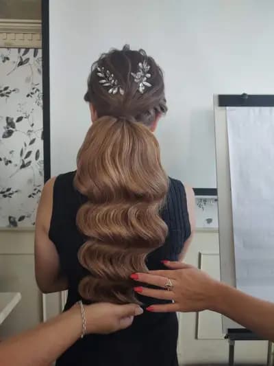 Фризьорски салон "Луиза"