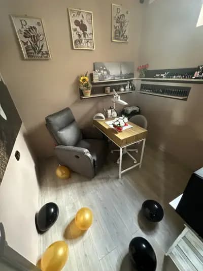 HELL’S BEAUTY STUDIO