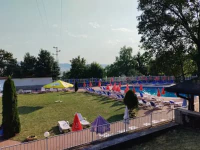 Басейн Хъшове
