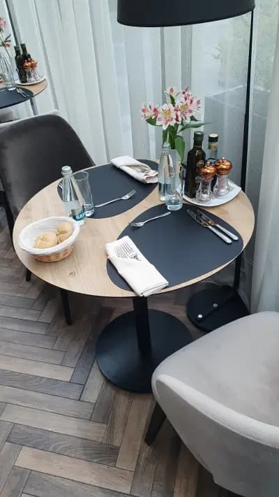 Restaurant 42