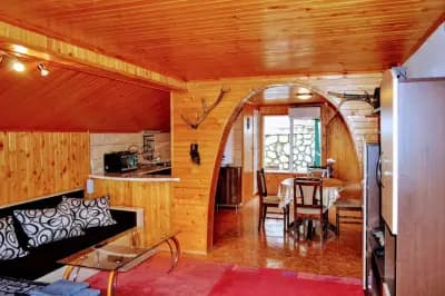 КЪЩА ЗА ГОСТИ "ПАЛИКАРОВИ"