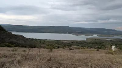 Побити камъни-група Канарата