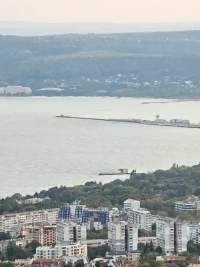 Гледката до телевизионната кула