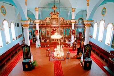 Православен храм „Света Богородица — Живопремний източник“