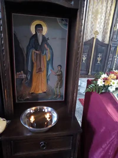 Храм „Свети Дух“