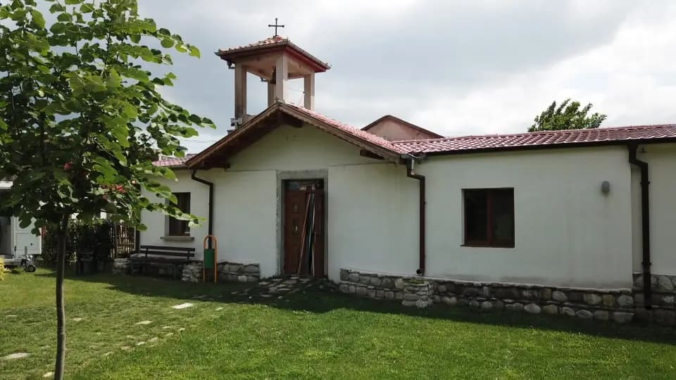 Храм „Света Троица“