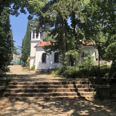 Храм "Св. Теодор Тирон"