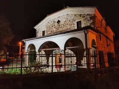 Храм "Св.Николай Мирликийски"