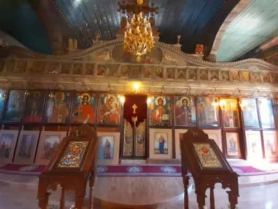 Православен храм “Св. Арх. Михаил”