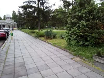 Храм „Успение Богородично“