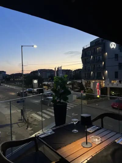 Adeti Bar & Dinner