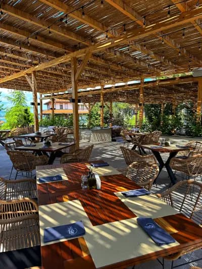 Casa Mia Pizzeria, by Santa Marina