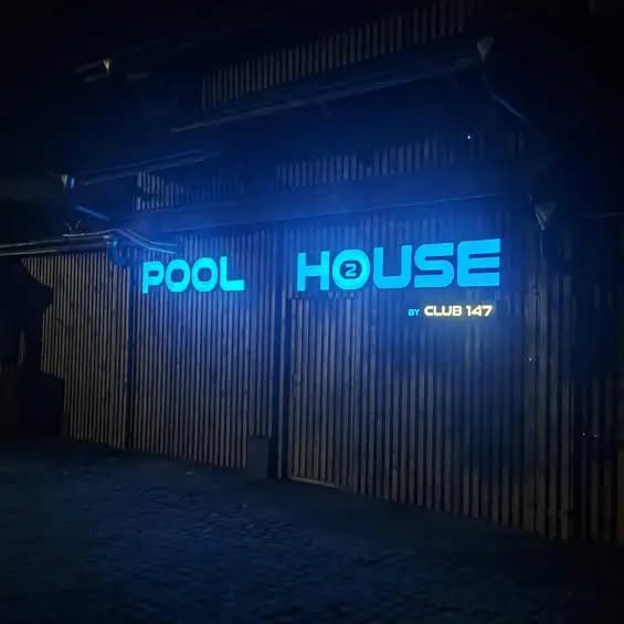 Pool House by Club 147