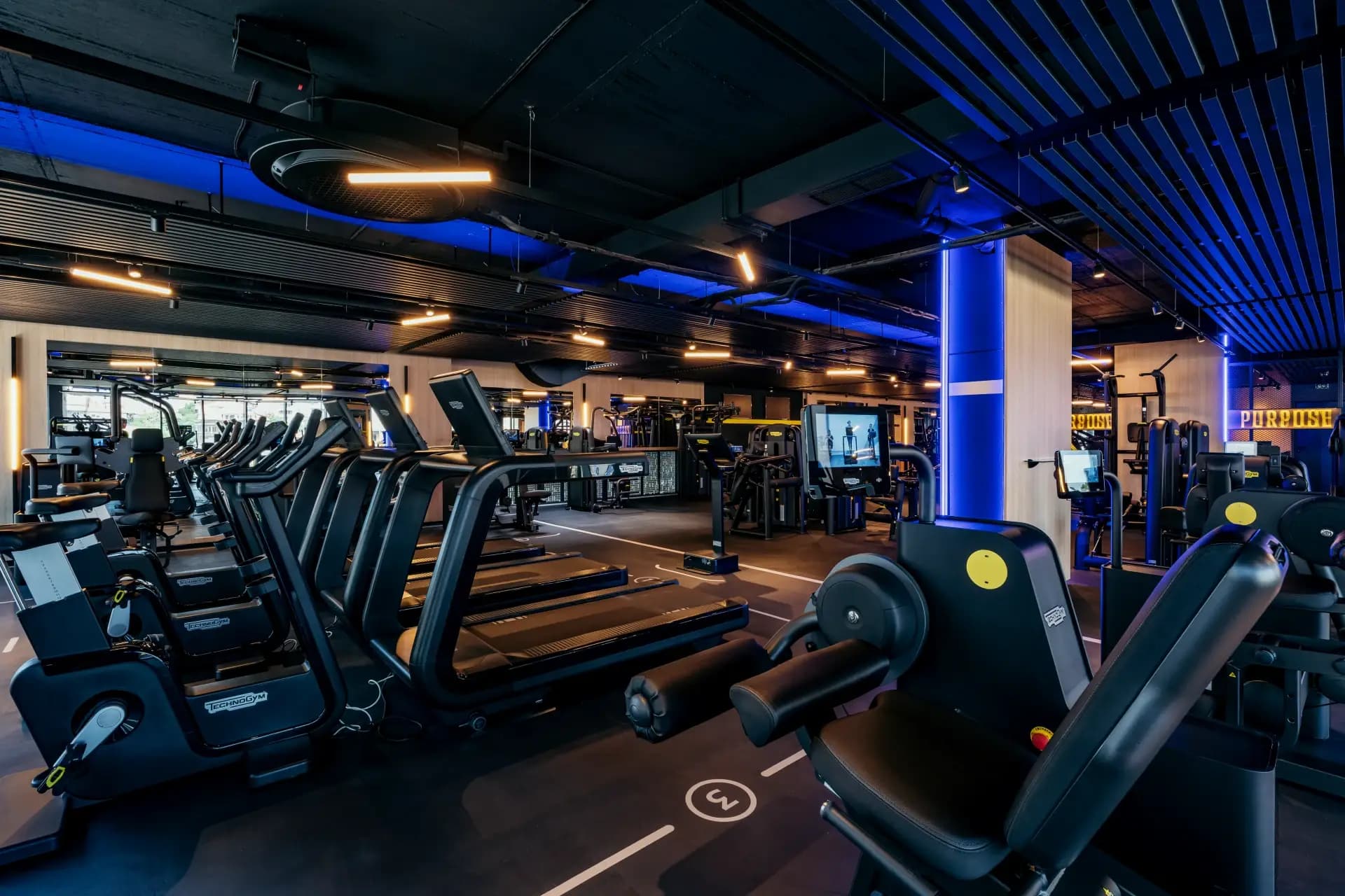 Kamenitza Pool & Gym