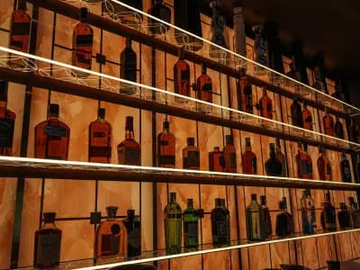 Divine Bar