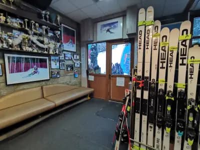Ski & snowboard school & Ski- snowboard rental - Ice Angels