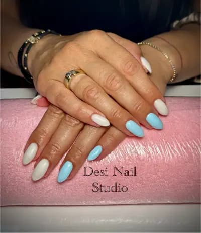 Desi Nail Studio