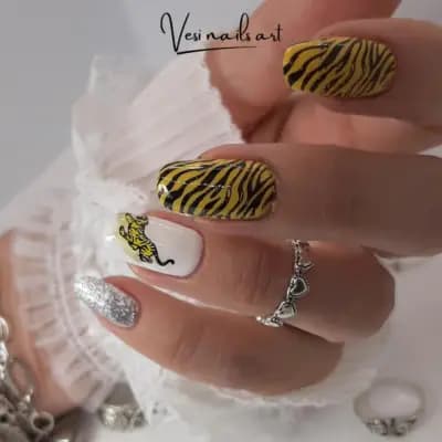 Vesi Nails Art (Artmaster)
