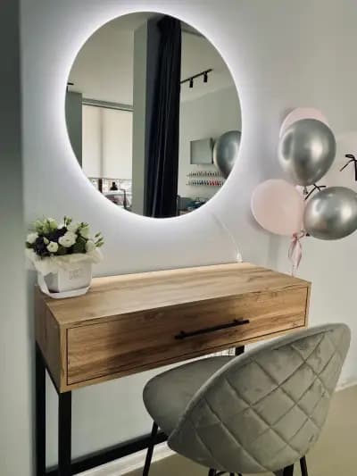 NAIL STUDIO LAKOM POMAZANO