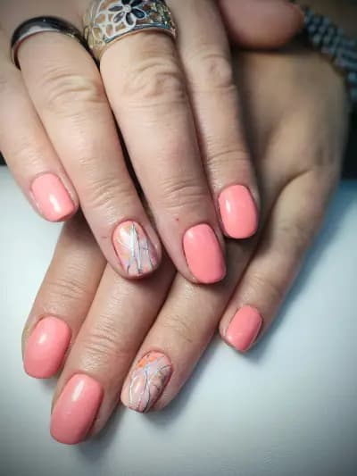 Mel Nails