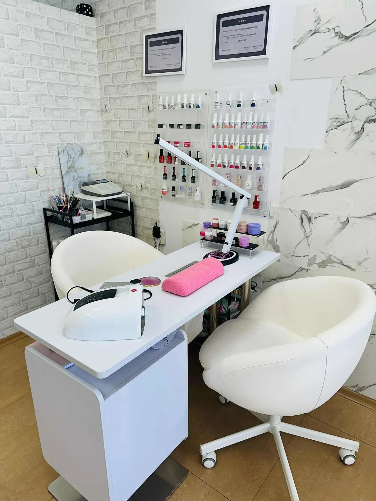 EC Nails by Evgenia