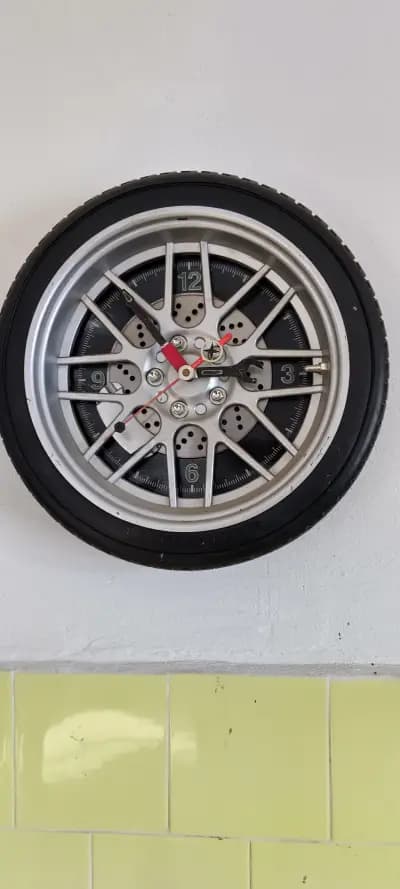 Център за гуми - Дойчин