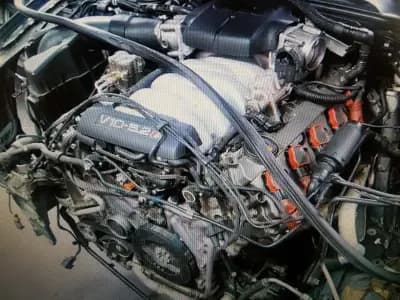 ВИ ЕНД ВИ АВТОЦЕНТЪР