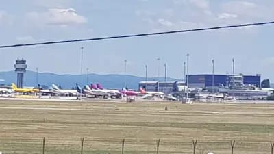 ВИ ЕНД ВИ АВТОЦЕНТЪР