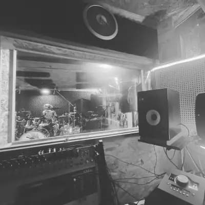 President studio