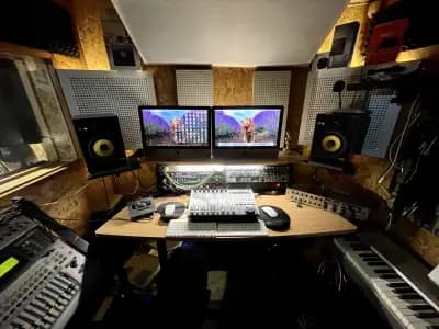 President studio