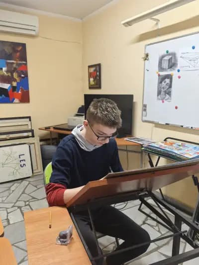 Школа по изобразително изкуство "Слънчоглед"