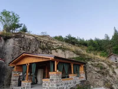 Къща "Канарата"