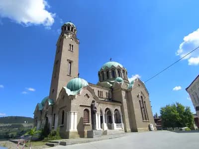 МИТРОПОЛИЯ