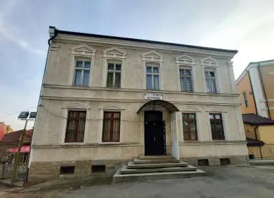 МИТРОПОЛИЯ