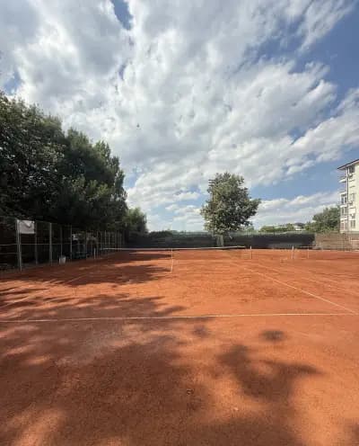 Тенис клуб "CLAYPOINT"