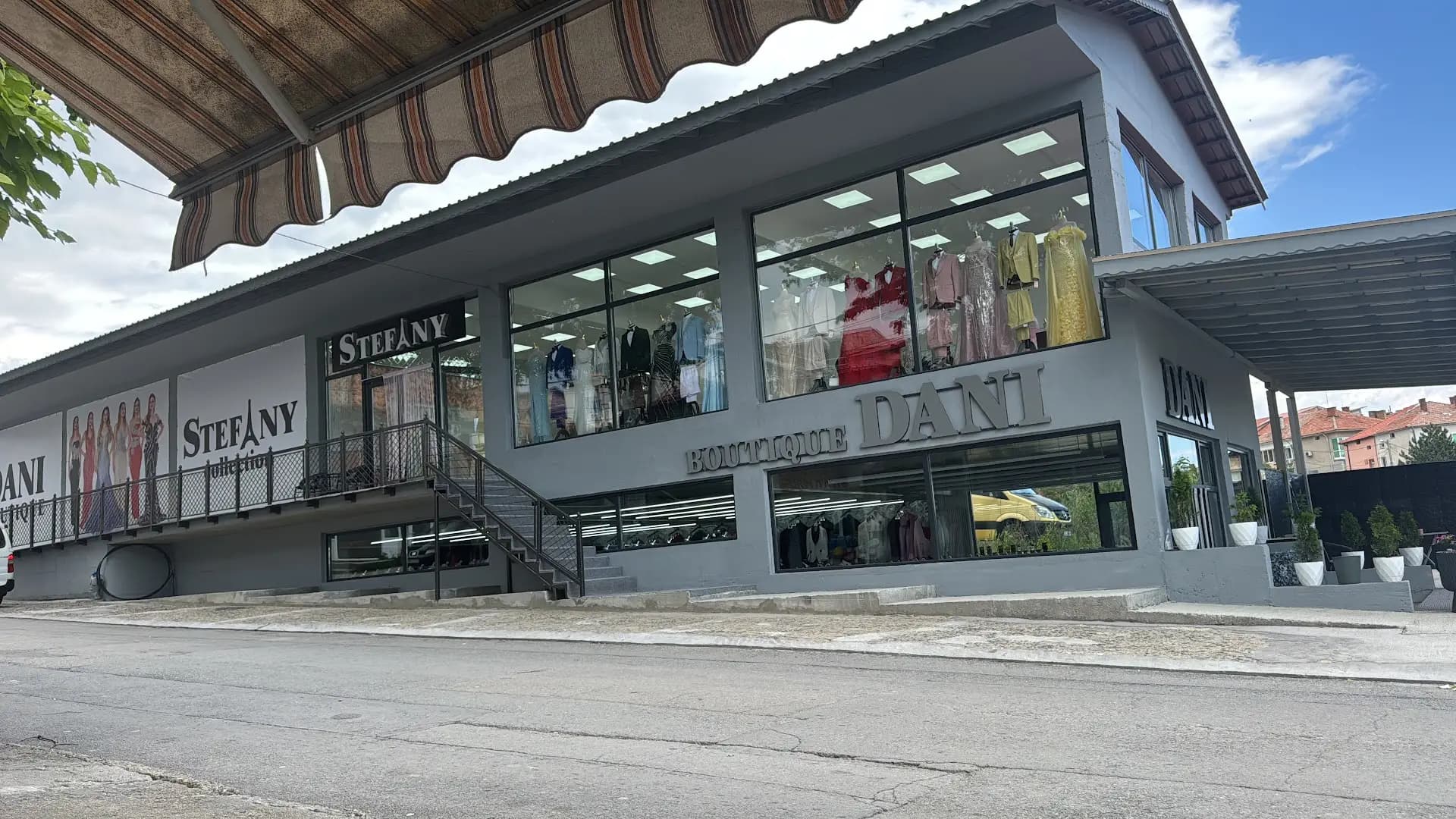 Dani Boutique