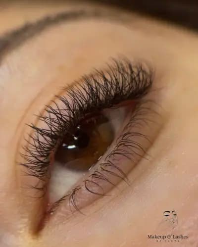 Makeup&Lashes| ГРИМ И МИГЛИ - Iveta Gospodinova