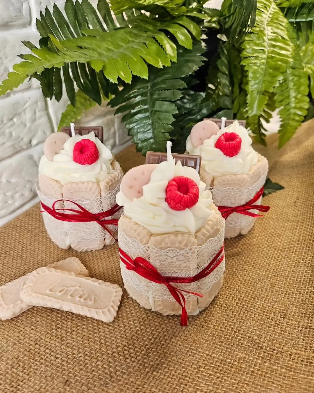 VENTI handmade candles and decorations