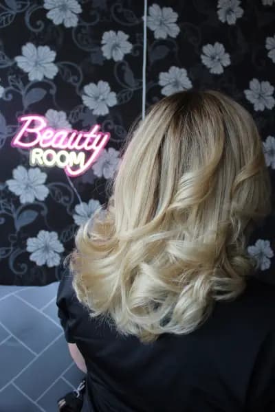 Фризьорски салон Studio Lux