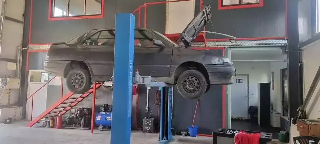 АвтосервизЪ - Мобилна пътна помощ и автосервиз за коли и камиони и пътна помощ - Cars & Trucks