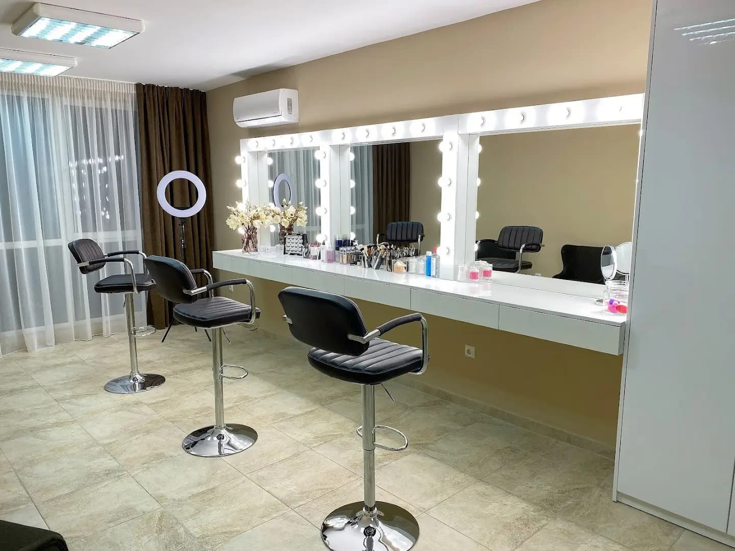 Професионален Грим гр. Бургас - Jasmina Parapanova Makeup Studio
