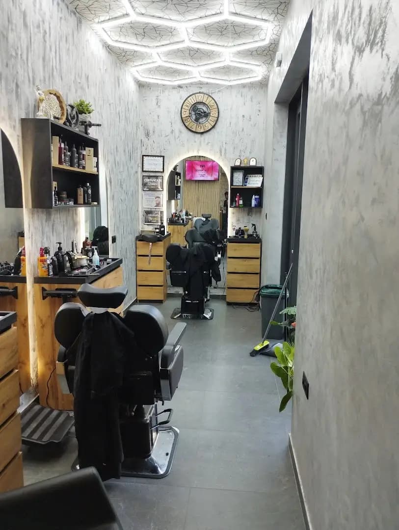 Double M Barbershop