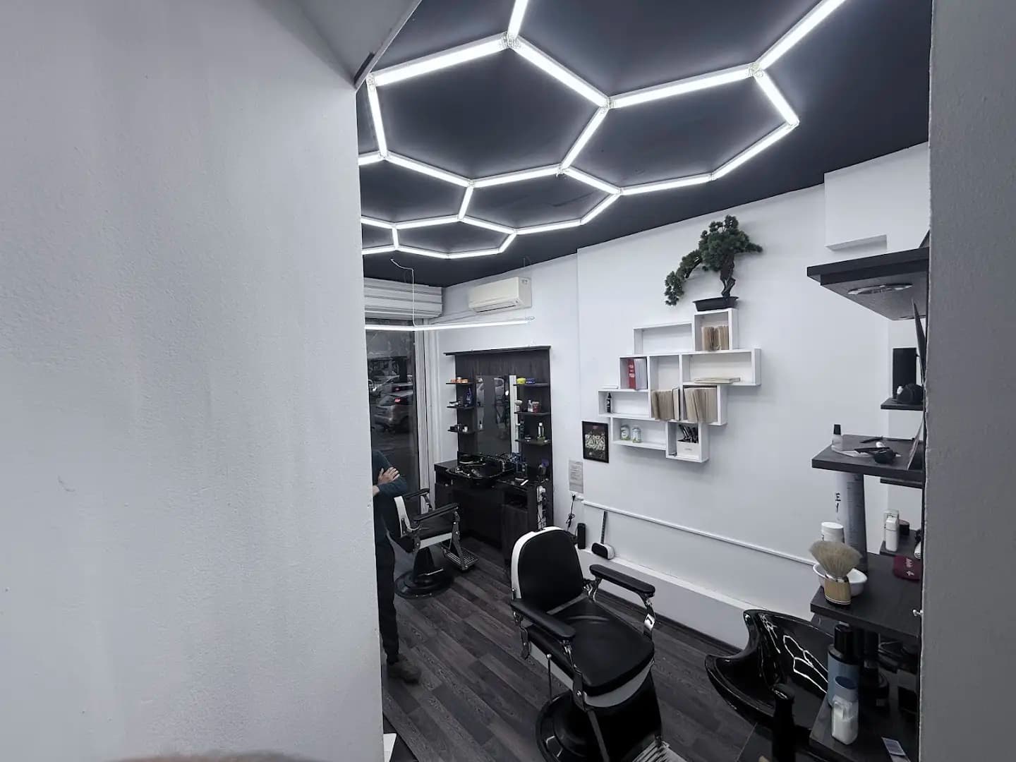 KARAGYOZOV BARBER STUDİO 🔥