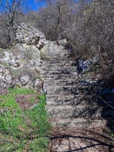 Хижа „Среброструй“